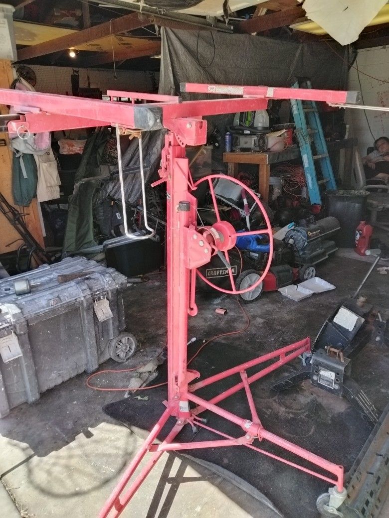 Dry Wall Hoist