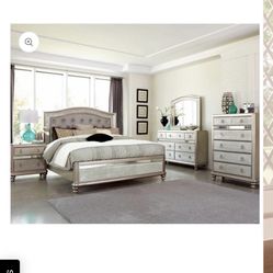 New Queen Bedroom Set 