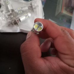 H1,H7 And H11 LED Light Bulbs For Cars