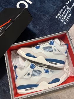 Air Jordan 4 Retro ‘Military Blue’