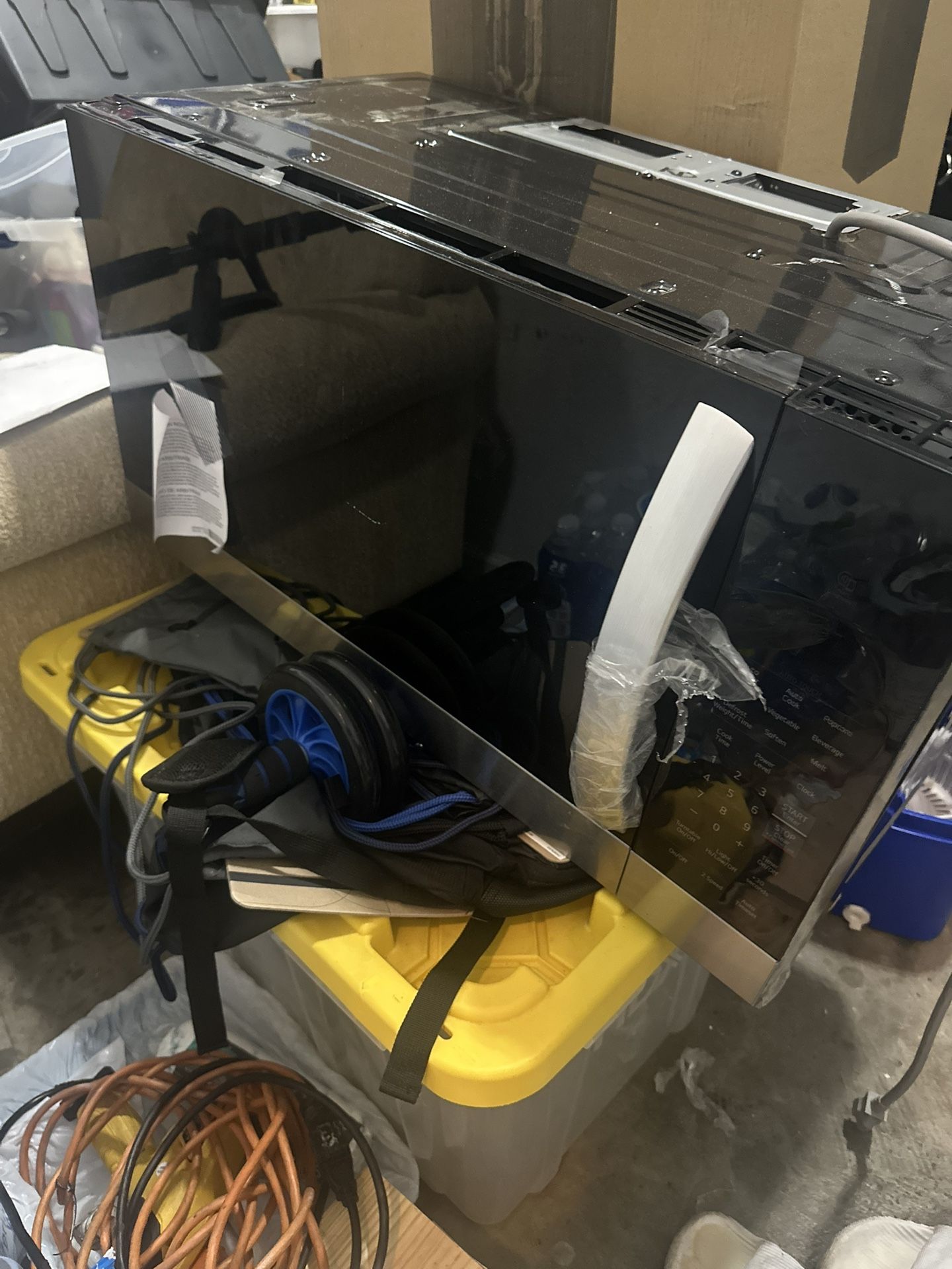 Microwave With Air vent