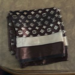 Louis Vuitton Scarf 