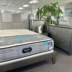 Beautiful Grey 5pc Bedroom Furniture Set On Amazing Deal Now $699 (Huge Saving)