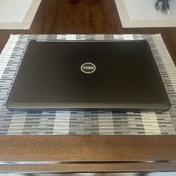 2018 Dell Latitude 5490 Laptop