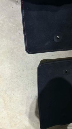 C8 corvette floor mat OEM with red stitching