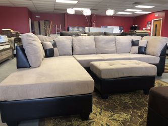 BRAMD NEW SECTIONAL SOFA WITH OTTOMAN