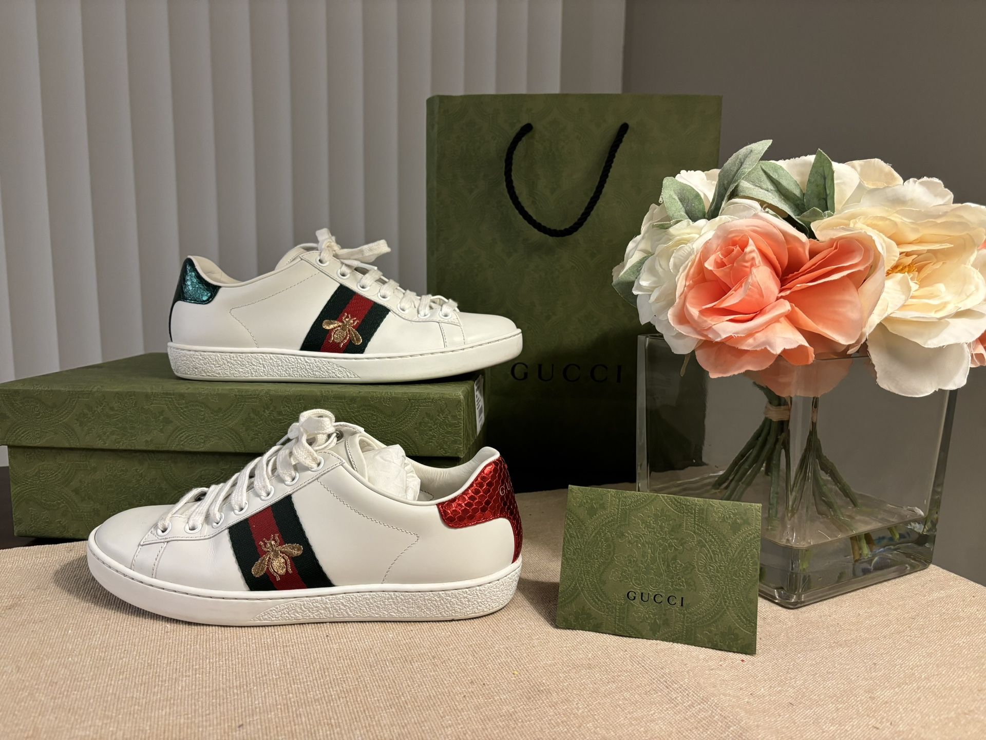 Gucci Women Ace Sneakers With Bee