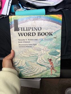 Vintage 1993 Filipino Word Book
