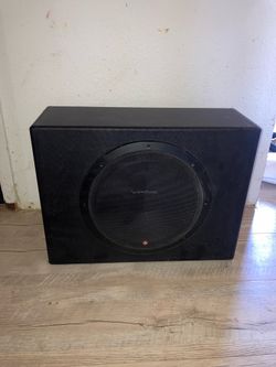 Rockford Fosgate Punch P300-12 powered subwoofer