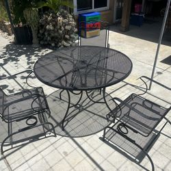Black Table Set