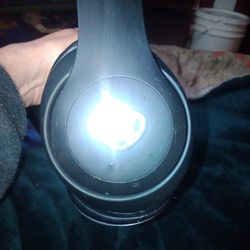 Incredible One Head Phones 