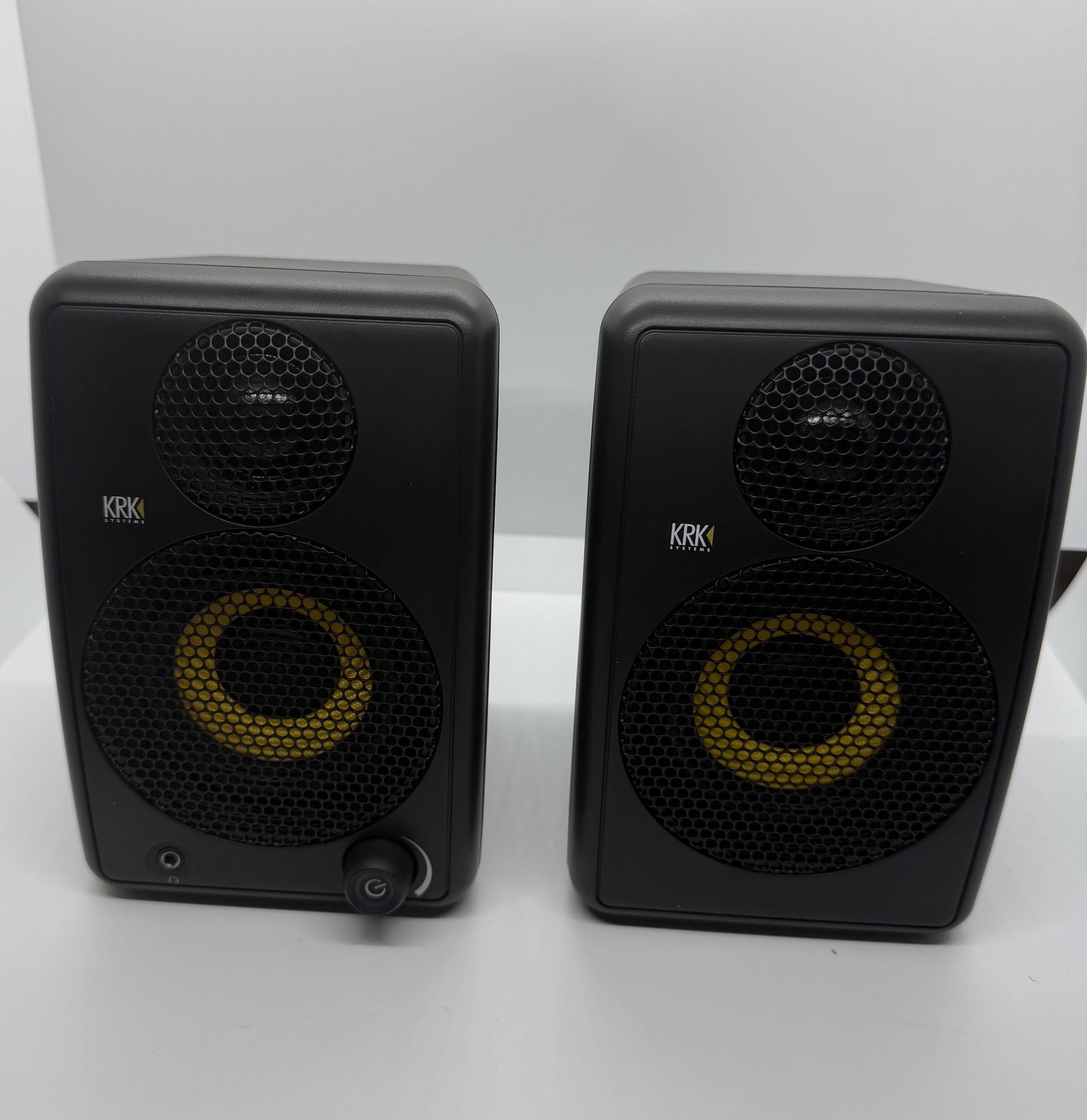 KRK GoAux 3 Portable Monitor, 3 Inch, Bluetooth, Portable