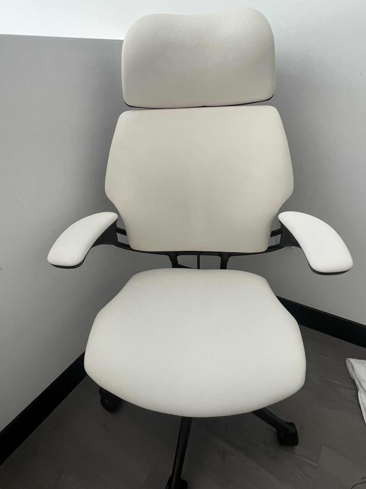 HumanSpine Freedom Chair