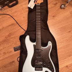 Player II Advanced Stratocaster HSS HT Limited-Edition Electric