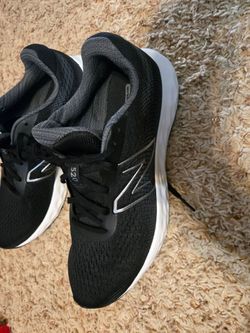 New Balance 520 Sneakers