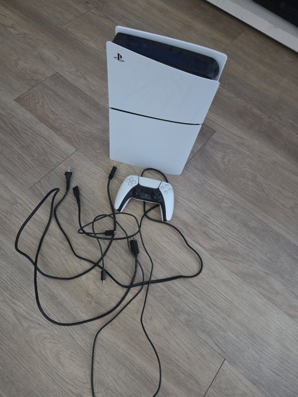 PS5 SLIM