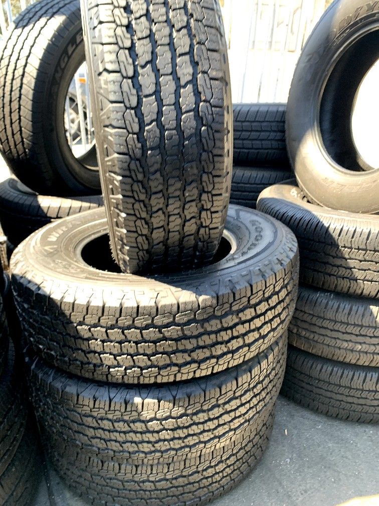 Set of used tires with 95% of life 245/75R17 Goodyear wrangler all terrain for only $280 all four
