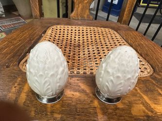 Lenox  salt and pepper shakers