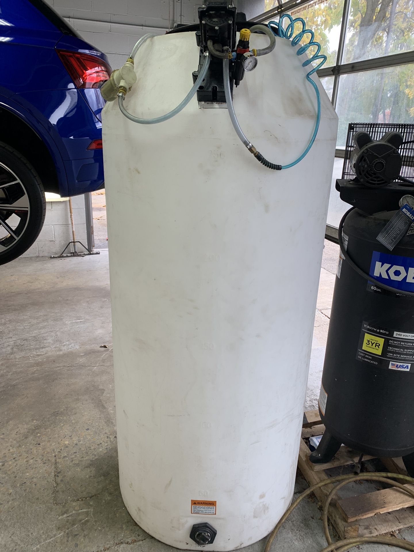250 Gallon Water Tank With Pump