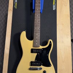 Squire Paranormal Strat O Sonic Guitar