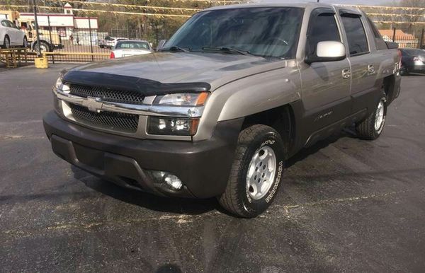 03 chevy avalanche z71 4x4 270k 3500obo it s available need it gone trade or sell for sale in durham nc offerup 03 chevy avalanche z71 4x4 270k 3500obo it s available need it gone trade or sell for sale in durham nc offerup