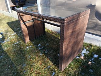 Outdoor Patio Wicker Table w Glass Top & Cover 57" x 32" x 29" tall