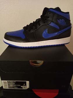 Jordan 1 Mid ' Hyper Royal Tumbled Leather '