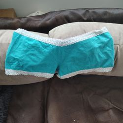 Diabetic Women's Underwear. Pockets On Both Inside Fronts Of Underwear. Velcro Pockets To Hold Pump. Size L