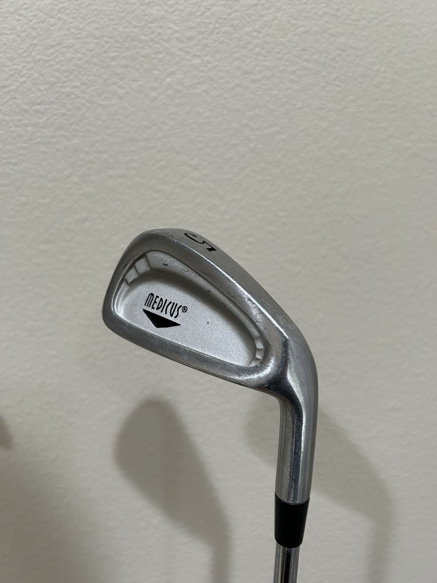 MEDICUS 5 Iron Dual Hinged (TRAINING AID/SWING TRAINER)