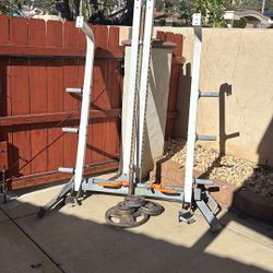 Squat Rack/Pull Up Bar 