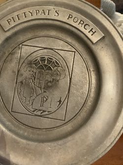 Pewter Plate, Pittypats Porch