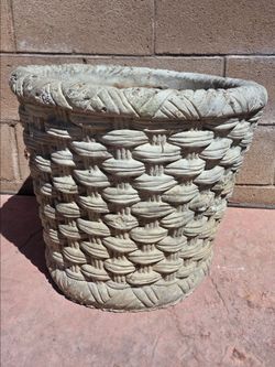 Concrete planter
