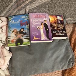 Set Of 3 Romance Books