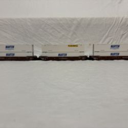 HO Three Connected Container Cars