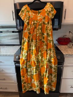 Royal Hawaiian women’s maxi dress vintage 60’s