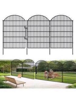 Decorative Garden Fence with Lock