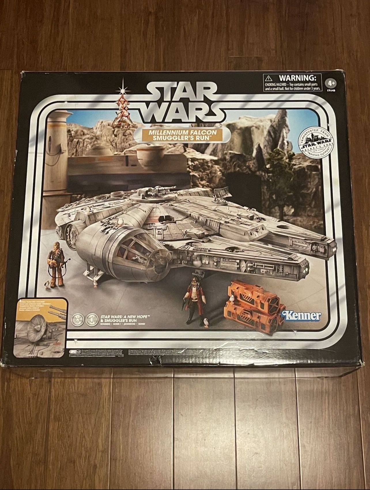 Star Wars Vintage Collection Disney Galaxy’s Edge Millennium Falcon