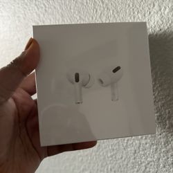 AirPods Pro - Unopened 