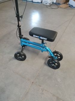 New Knee Rover, Knee Scooter Saves Foot And Ankle