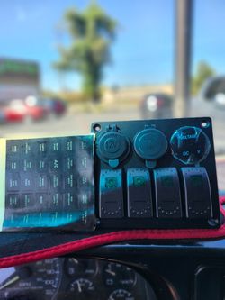 Marine 12V Rocker Switch Panel with USB and Voltmeter
