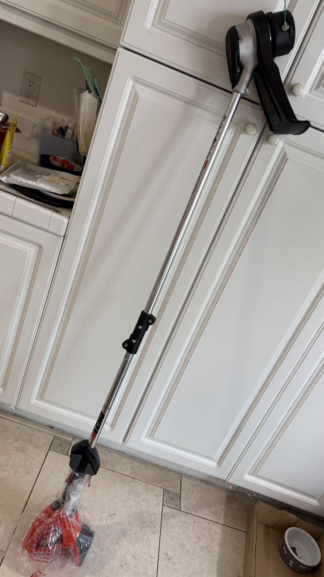 Echo DSRM-2100 56V 16" Pro Series Trimmer (Tool Only) New Without Box, What You See Is What You Get, Never Been Used A battery-powered trimmer that ge