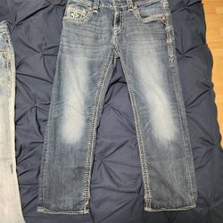 ROCK REVIVAL - STRAIGHT LEG JEANS - 33X28