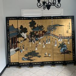 Early 20th Century Chinese Export 6 Panel Gold Leaf Coromandel Screen