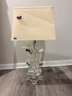 VTG Mid Century Stacked Lucite Table Lamp,  CRYSTAL Excellent Condition 27” H