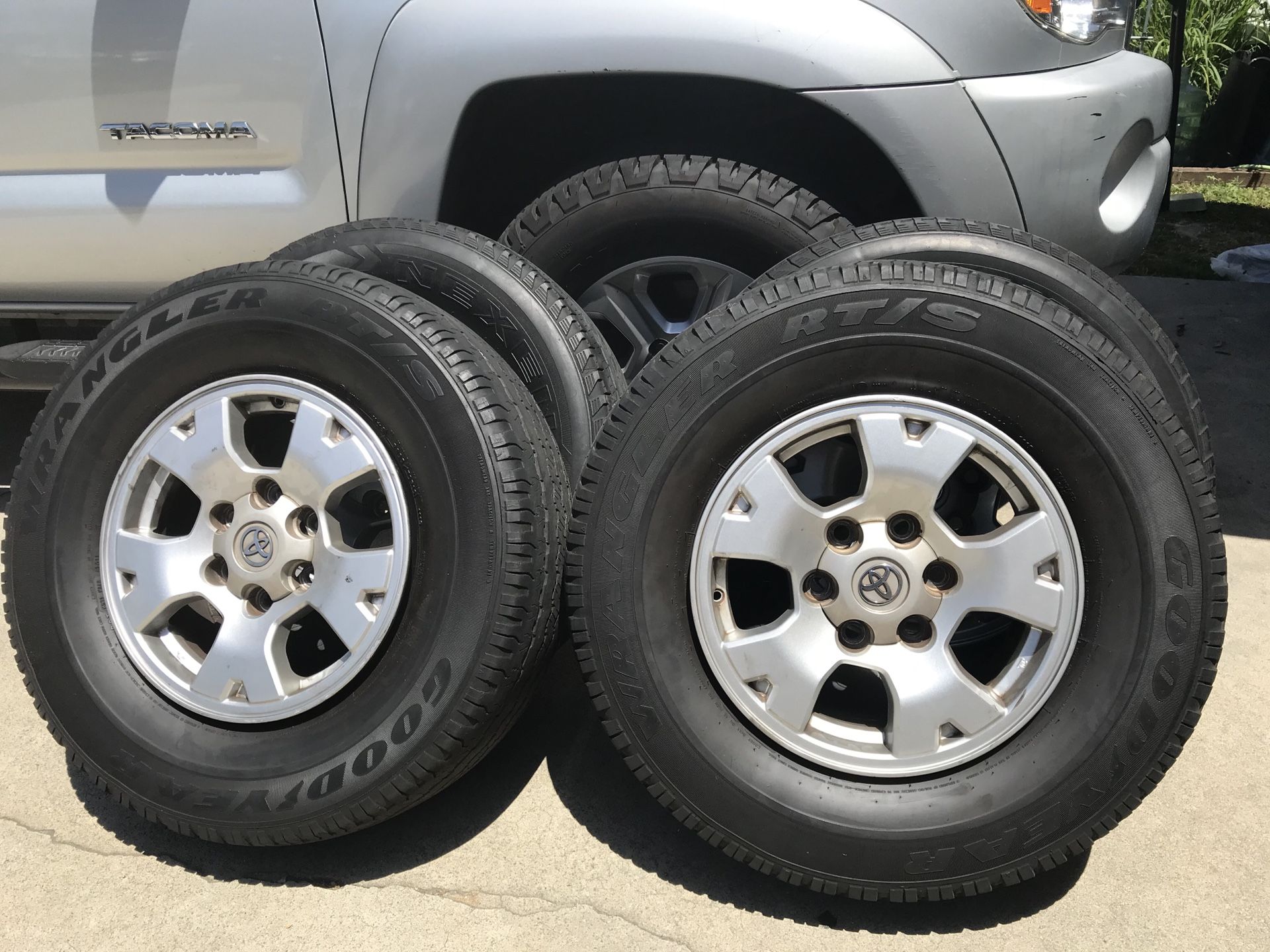 Toyota tocoma rims