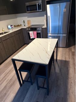 Kitchen table