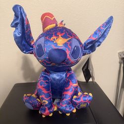 Stitch crashes Disney plush Aladdin