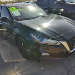 2020 Nissan Altima S 