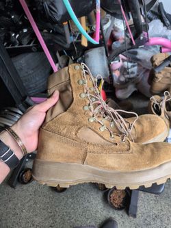 Coyote Brown Suede Military Combat Boots