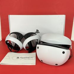 Sony PlayStation VR2 With Controllers And USBC Cable 